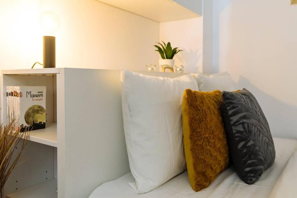 Studio With Private Terrace Next To Cismigiu 부쿠레슈티 외부 사진